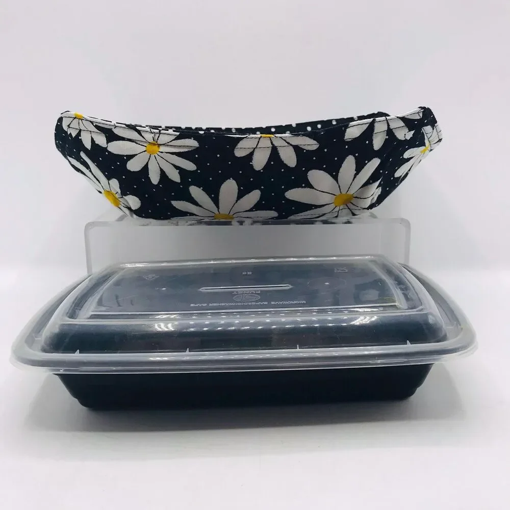 Reversible Microwave Cozie For Takeout Containers Cottage Core Daisy Flowers